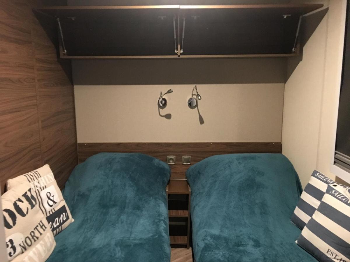 Mobilhome Familial 6 A 7 P 3 Chambres 42 M2 Saint Brevin Les Pierres Couchees Exteriör bild
