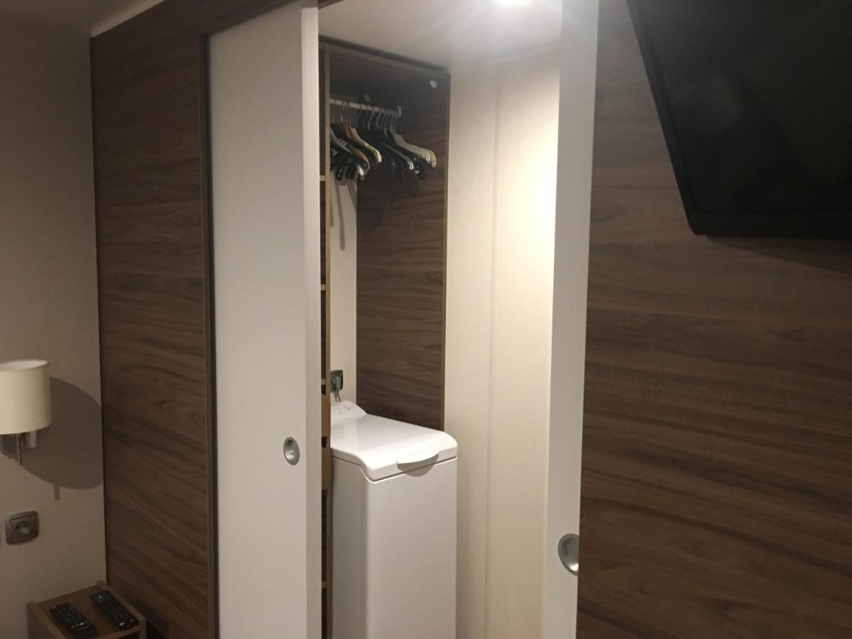 Mobilhome Familial 6 A 7 P 3 Chambres 42 M2 Saint Brevin Les Pierres Couchees Exteriör bild
