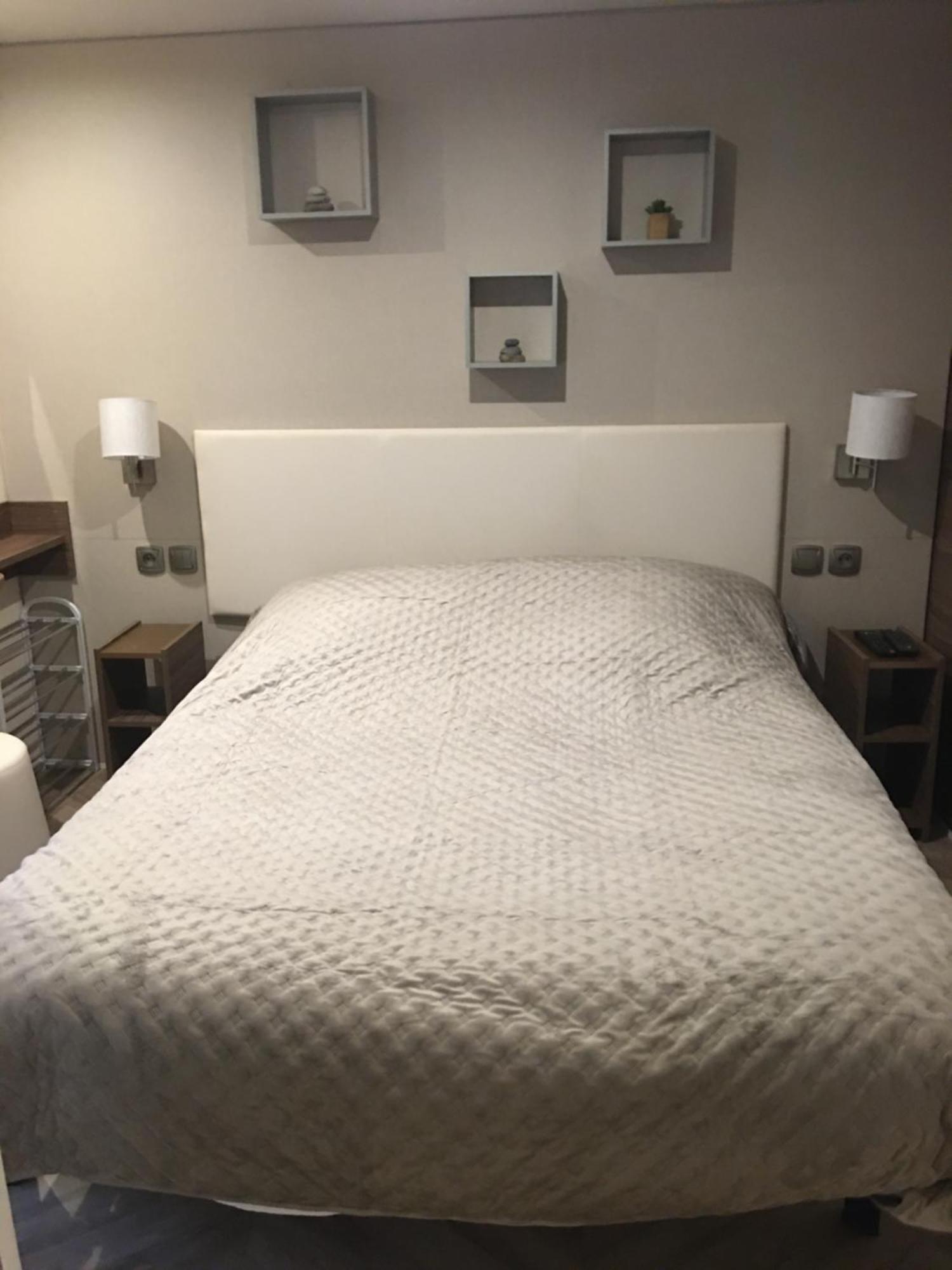 Mobilhome Familial 6 A 7 P 3 Chambres 42 M2 Saint Brevin Les Pierres Couchees Exteriör bild