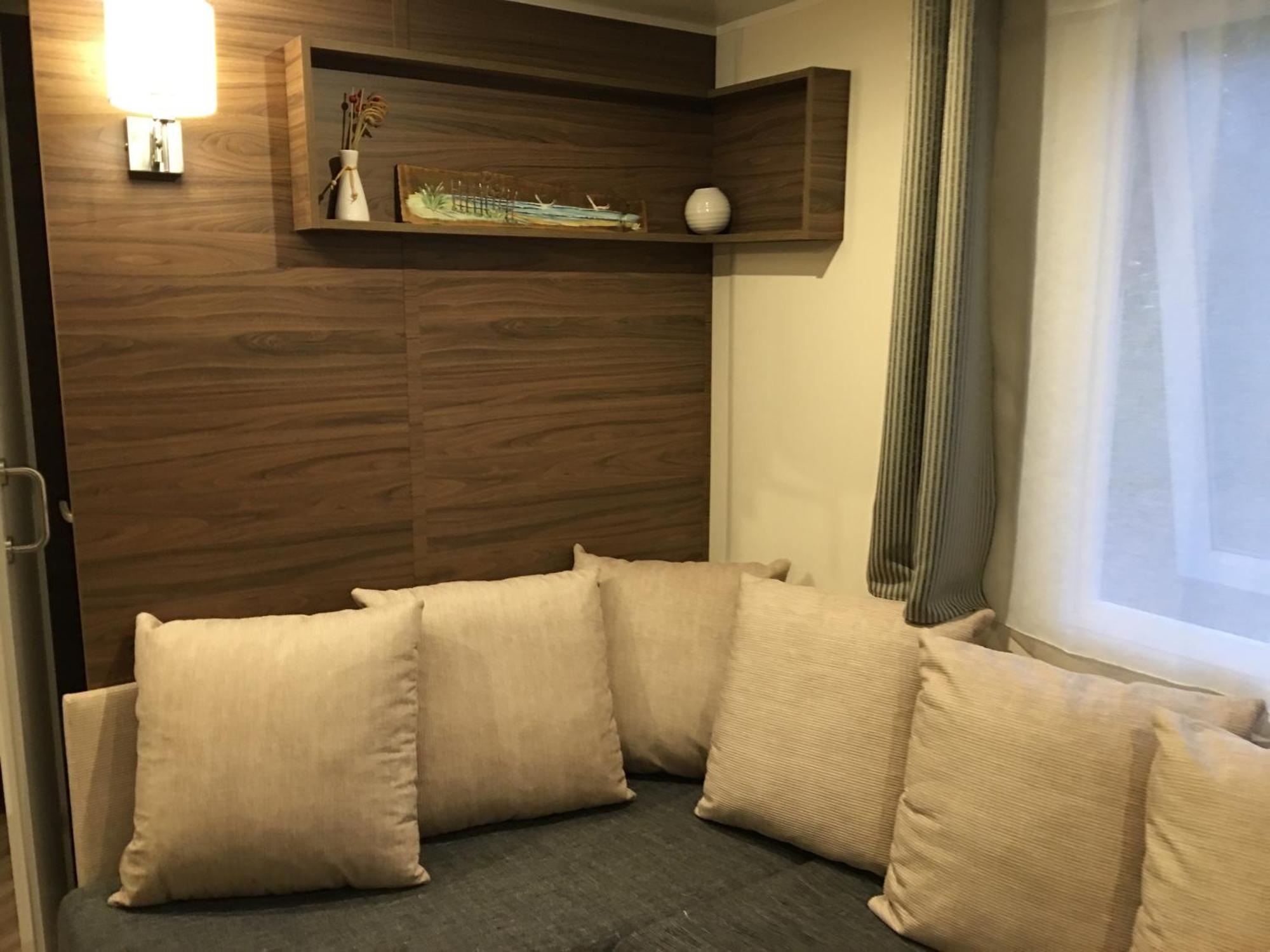 Mobilhome Familial 6 A 7 P 3 Chambres 42 M2 Saint Brevin Les Pierres Couchees Exteriör bild