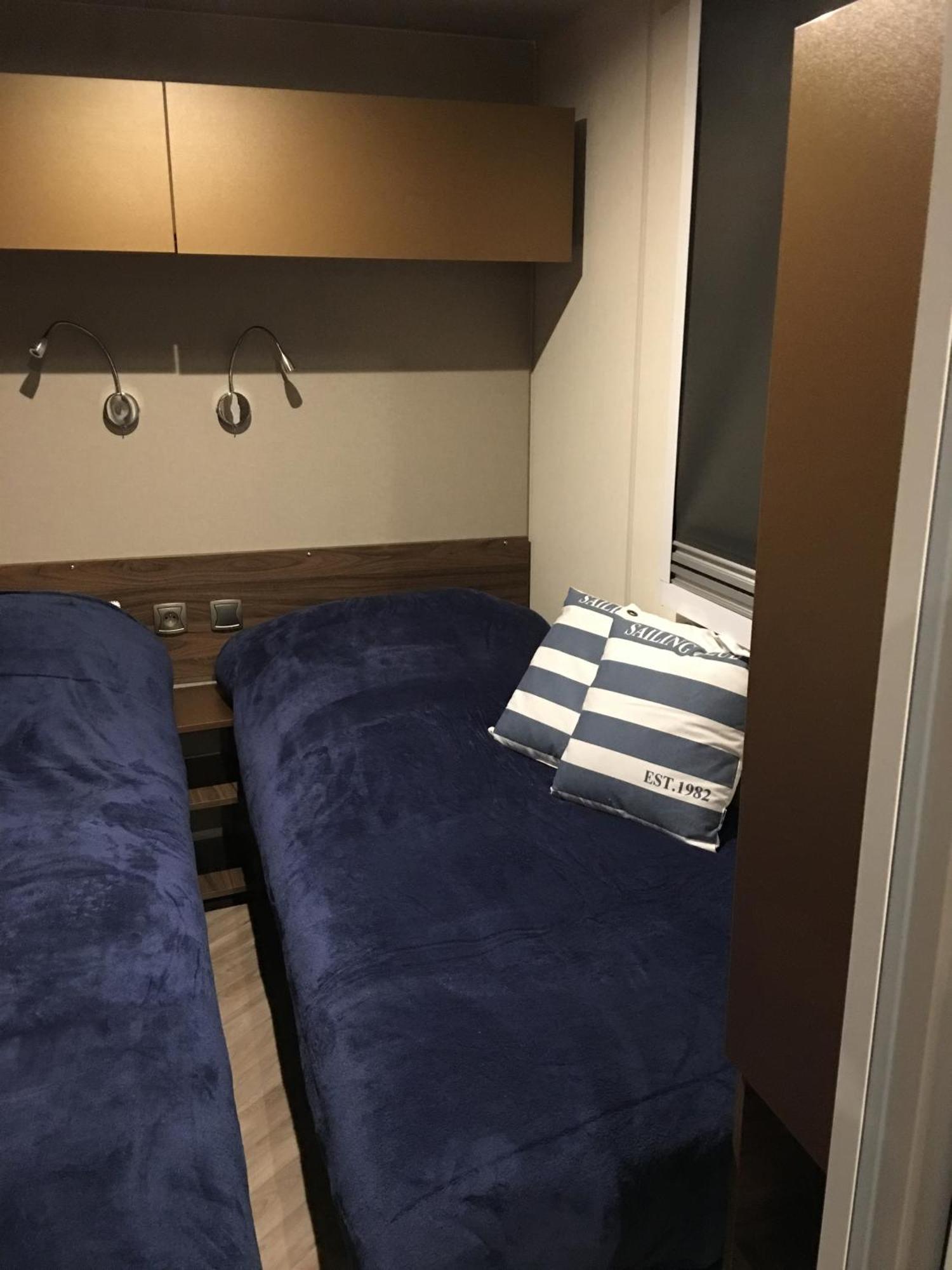 Mobilhome Familial 6 A 7 P 3 Chambres 42 M2 Saint Brevin Les Pierres Couchees Exteriör bild